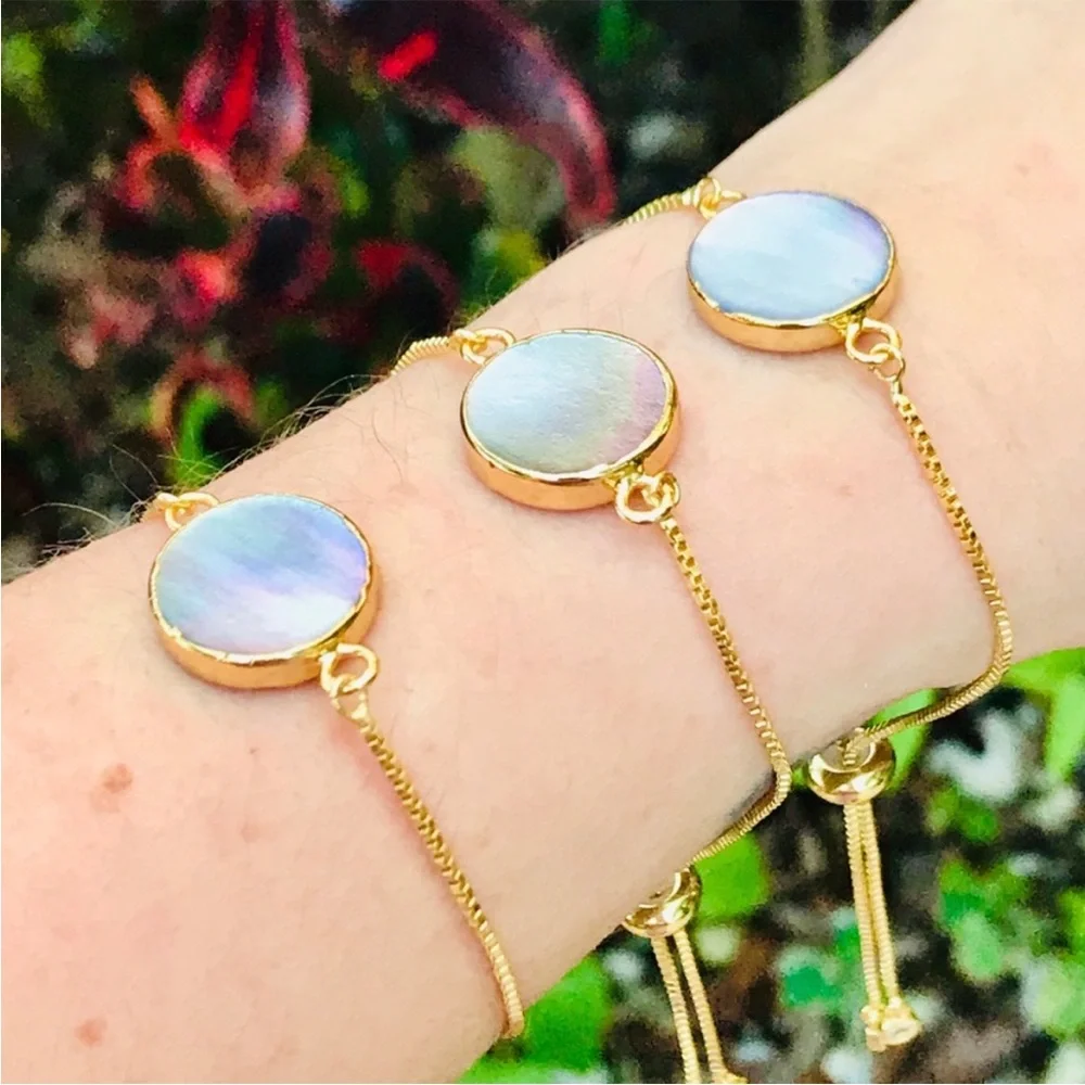 Black Mother of Pearl Gold Plated Bolo Bracelet